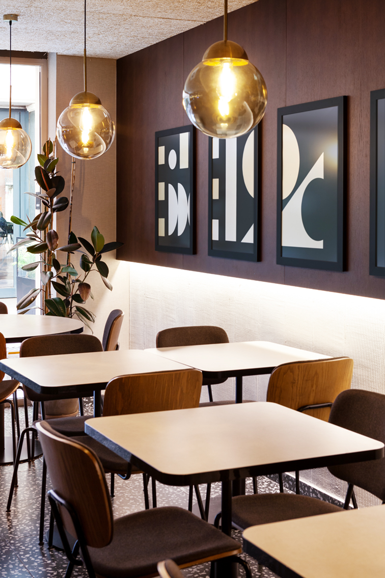 imagen cosmo restaurante interior