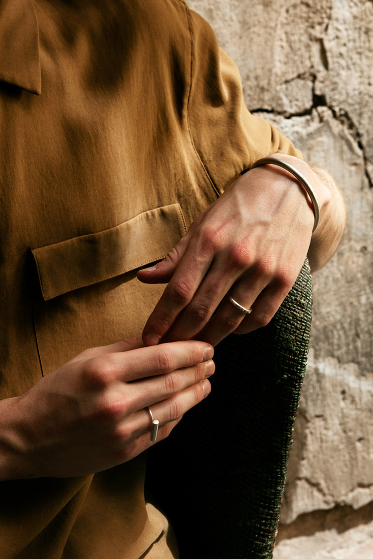 laura crovetto detail jewelry