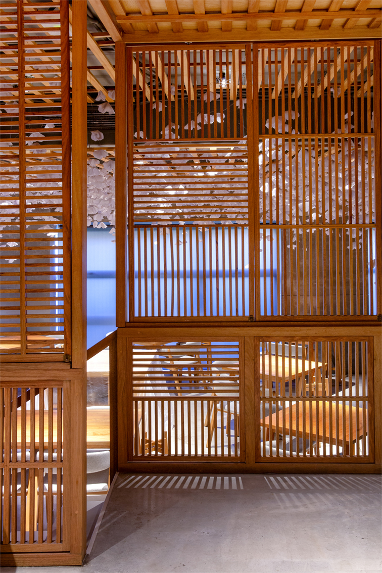 imagen de interiores de restaurante nozomi
